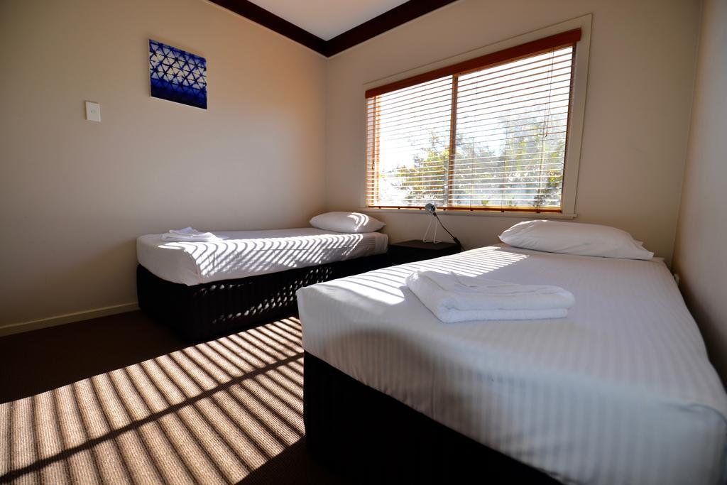 City Centre Aparthotel 3*